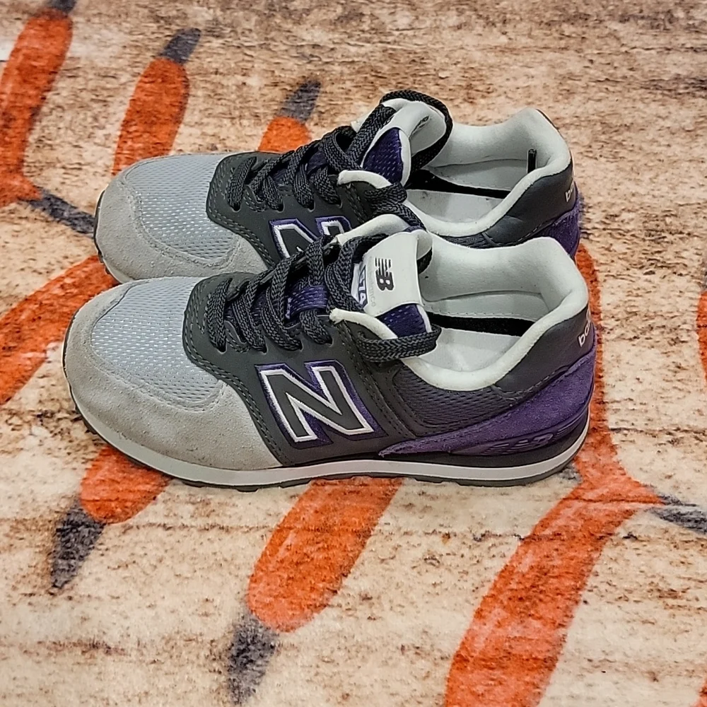 Girls 574 shadow logo lace up sneaker - Picture 2 of 8